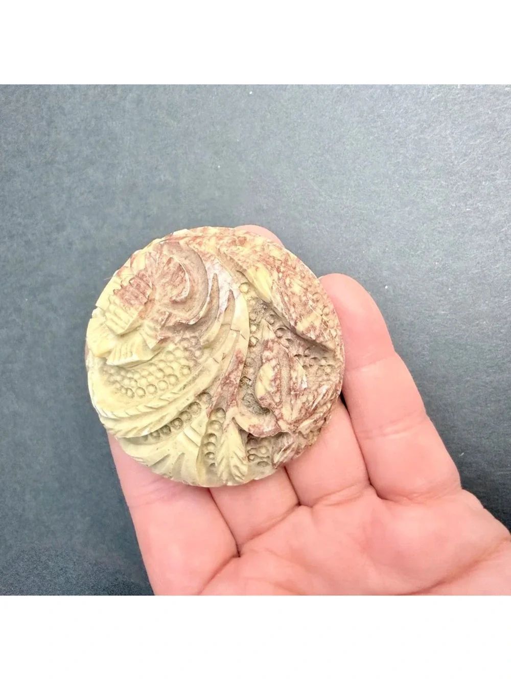 Vintage Hand Carved Soapstone Round Trinket Box Floral Leaf Boho Jewelry
